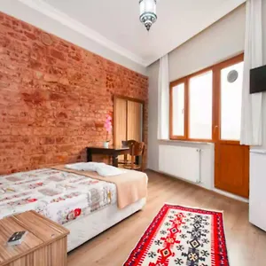https://balat-house.istanbul-turkeyhotels.com